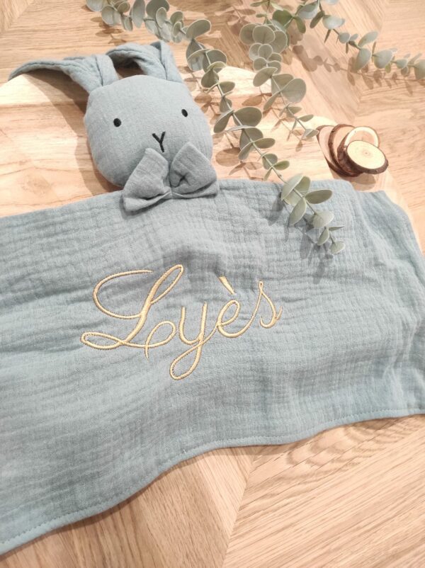 Doudou lapin gris